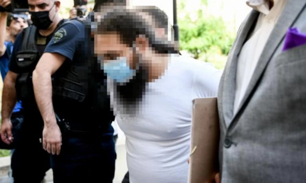 Μονή Πετράκη - Δικηγόρος δράστη: Είναι ψυχικά ασθενής